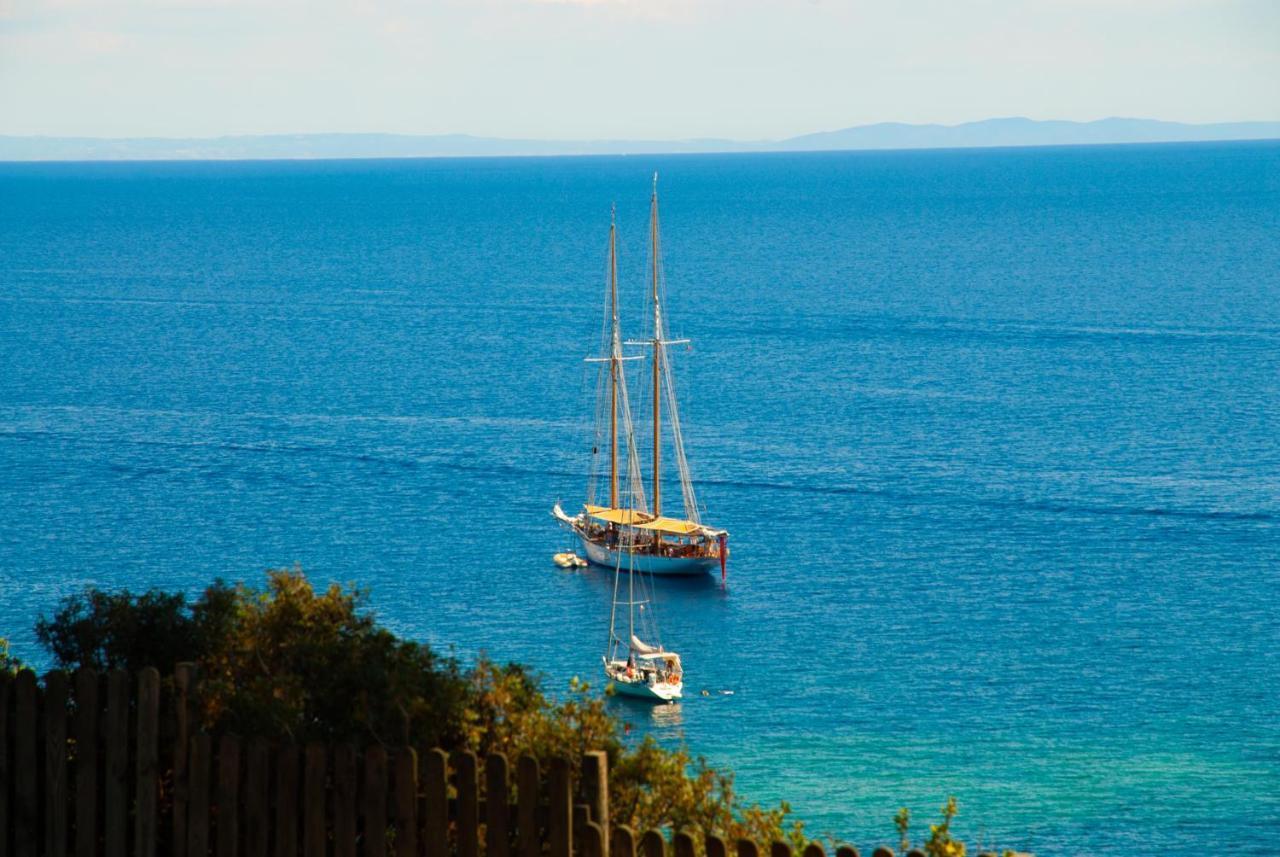 Capo Bianco Porto Azzurro