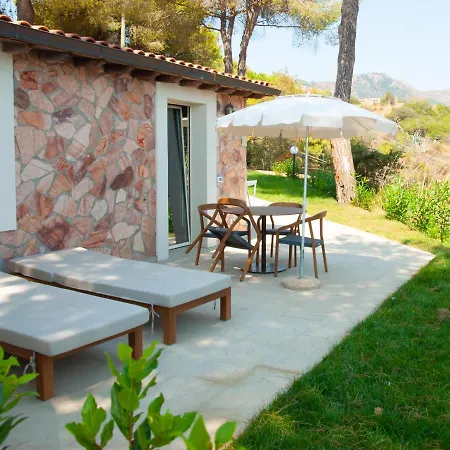 Resort Capo Bianco Porto Azzurro Esterno foto