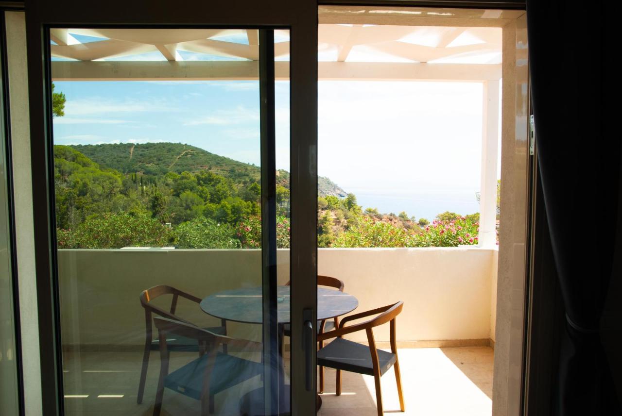 Apart-hotel Capo Bianco Porto Azzurro